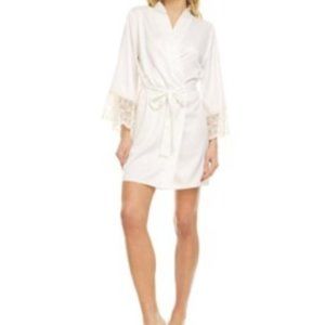 Kit Heart Lace Matte Charmeuse Wrap Robe